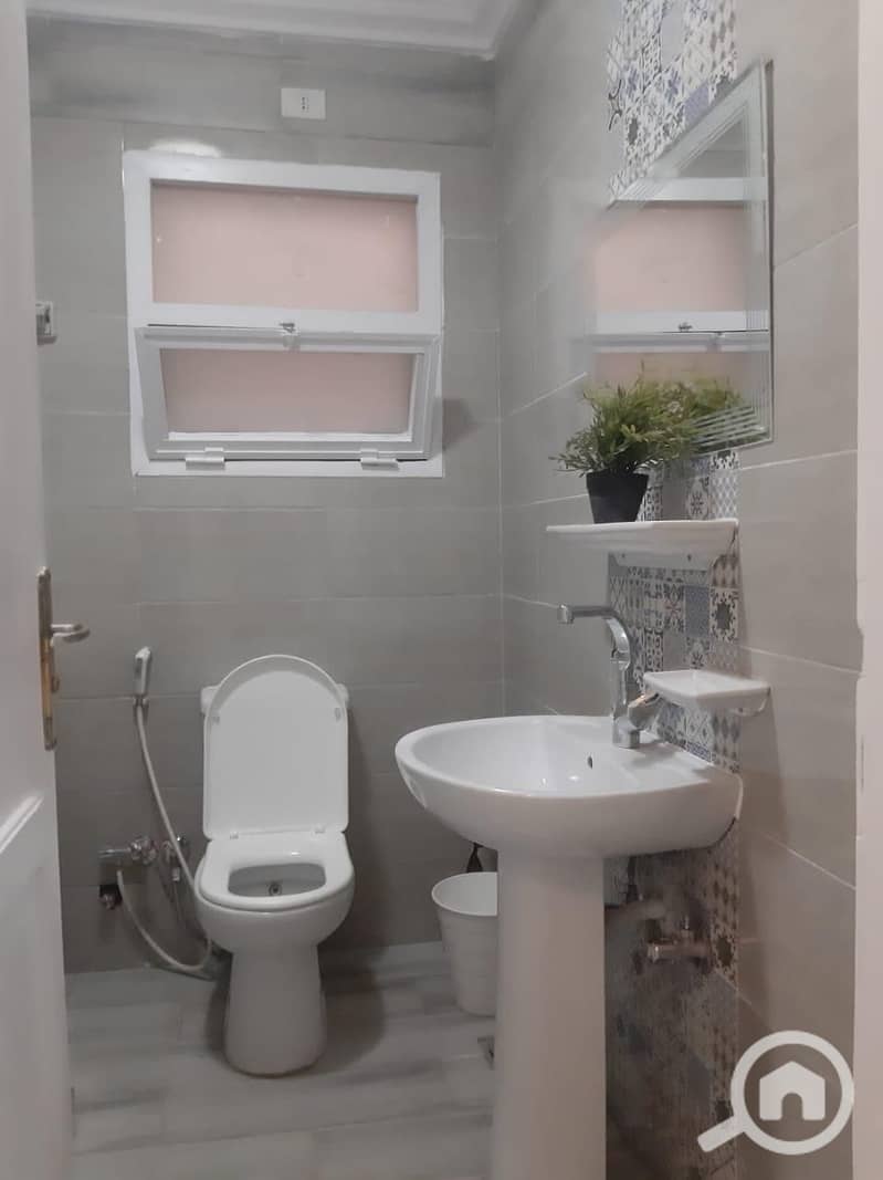 14 bada8a6f-2aeb-4928-8a19-a0816d6e441b. jpg