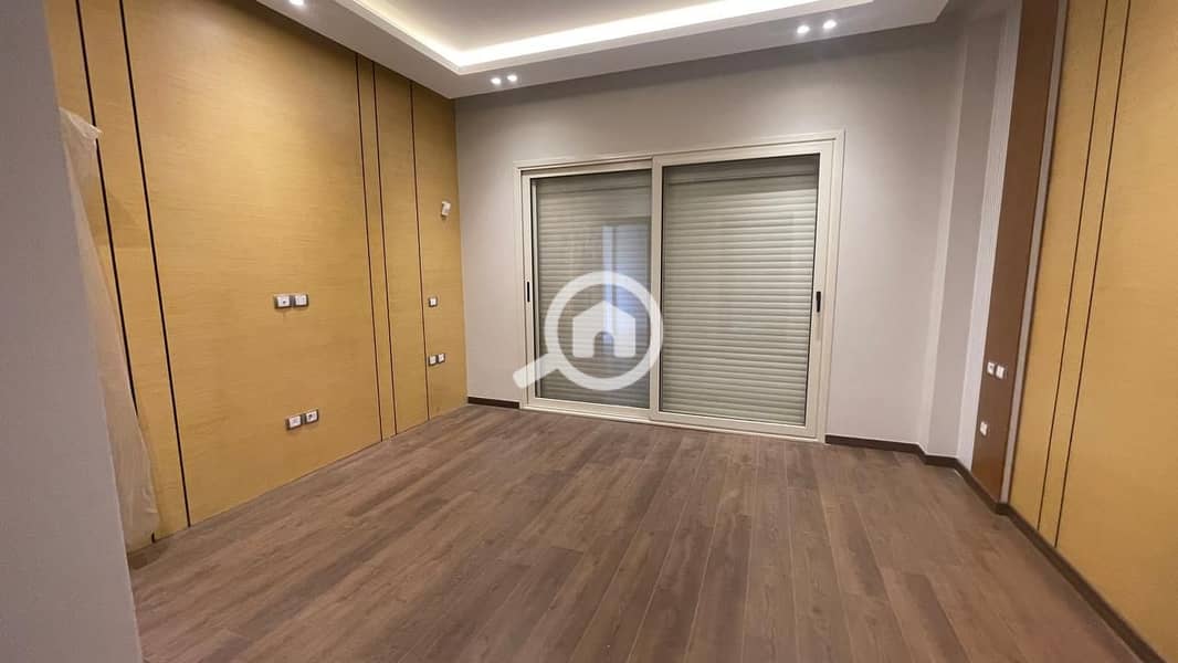 5 WhatsApp Image 2024-10-21 at 1.55. 34 PM (13). jpeg