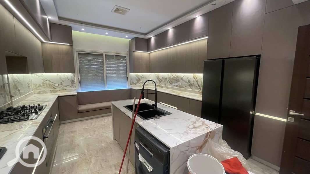 8 WhatsApp Image 2024-10-21 at 1.55. 34 PM (9). jpeg