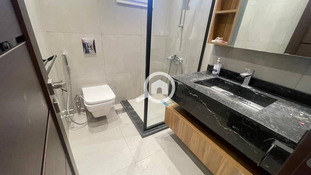 10 WhatsApp Image 2024-10-21 at 1.55. 34 PM (7). jpeg