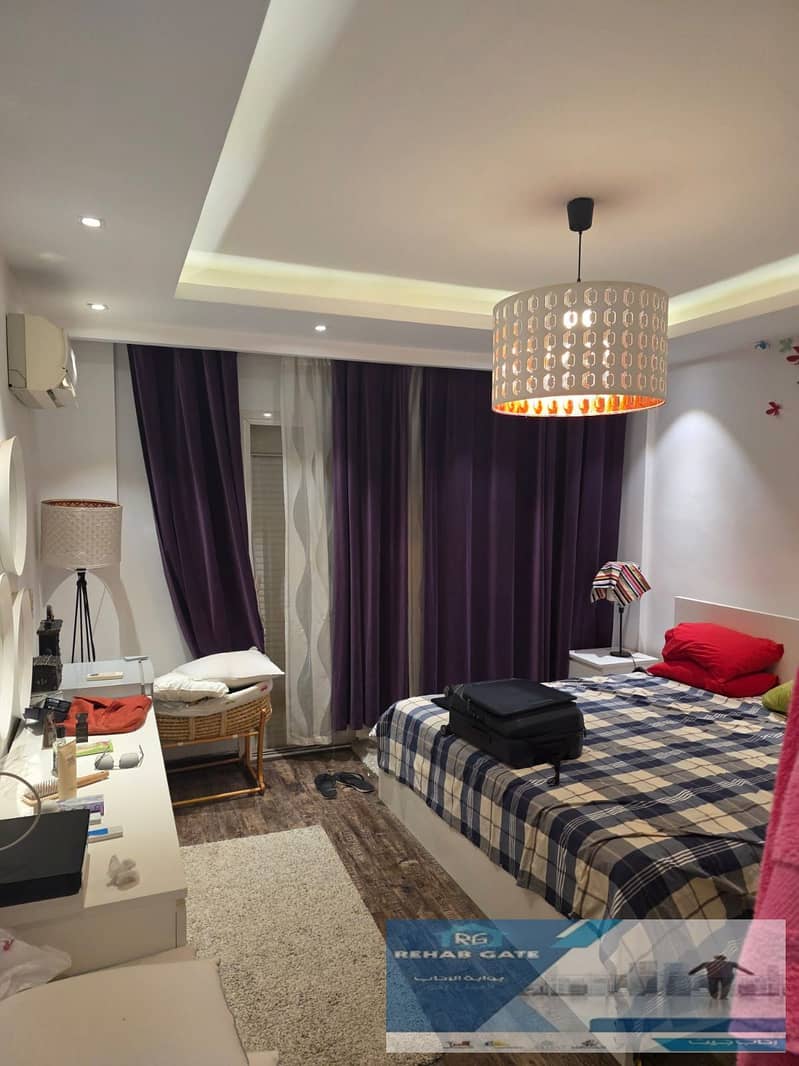 5 6f2973fe-e99c-4935-87f6-e2e167b7e8bd. jpg