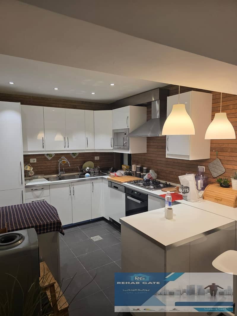 8 34b99916-8070-499e-9694-6404c109f0a6. jpg