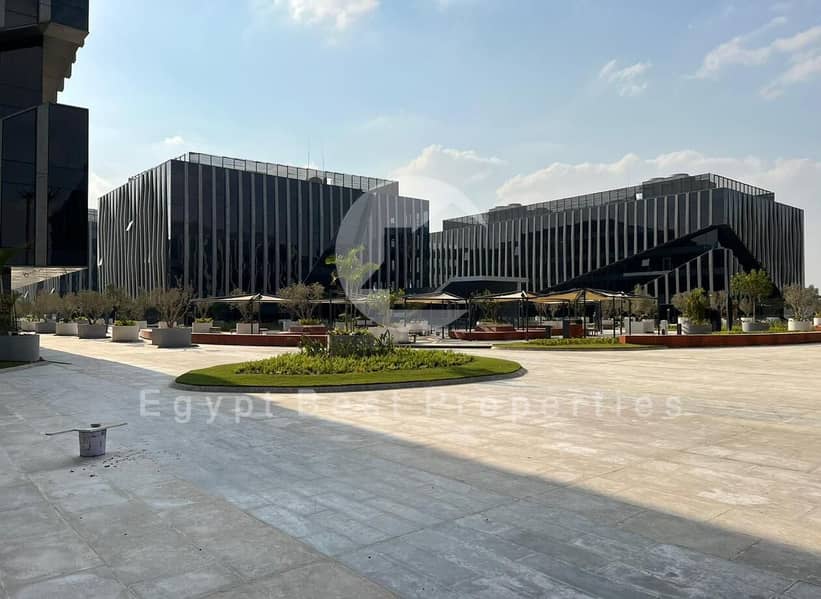 5 WhatsApp Image 2025-04-14 at 2.51. 52 PM. jpeg