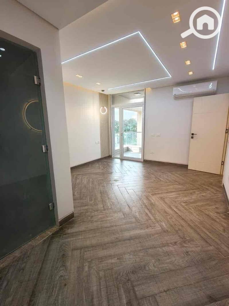 13 ba82cbe5-6b64-4dfe-8b5e-181e564f3022. jpg