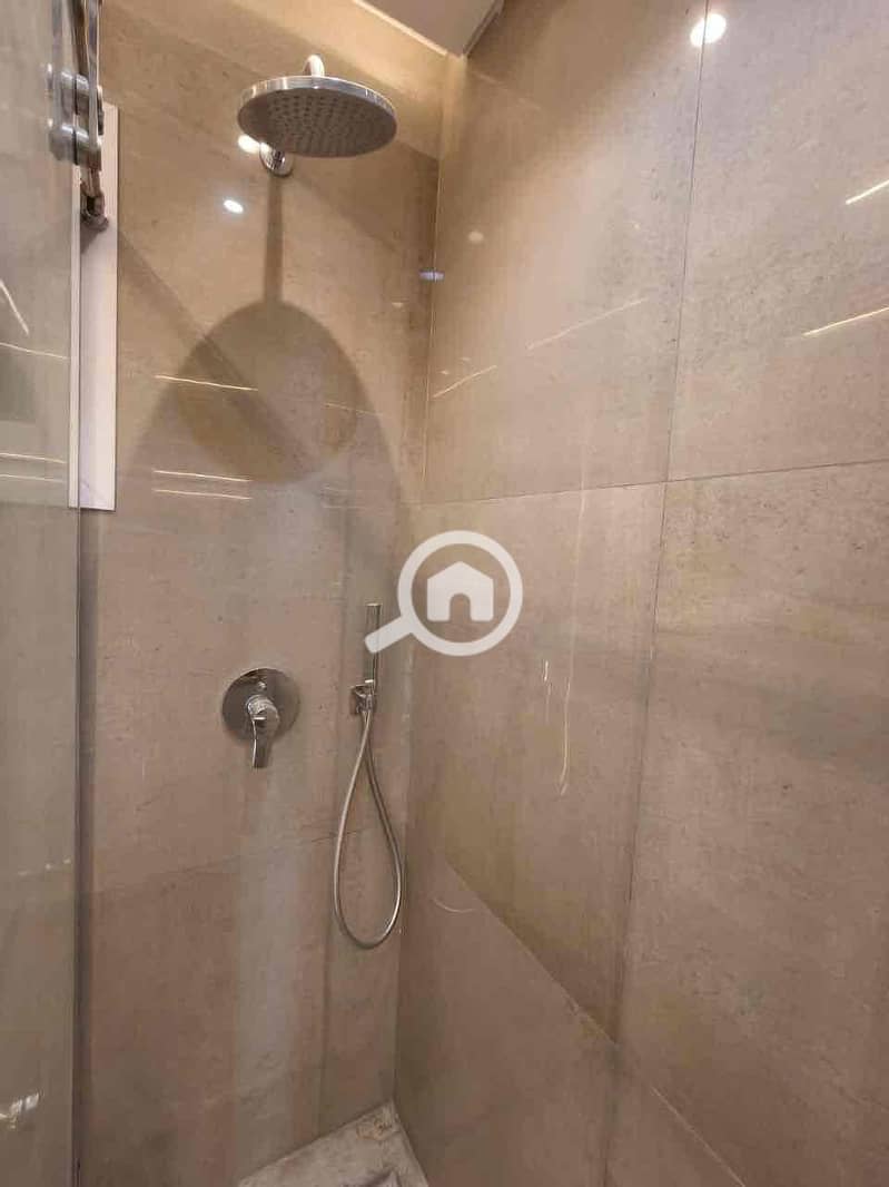 20 7747cda6-6972-4165-87e3-60bbe2d8d3c0. jpg