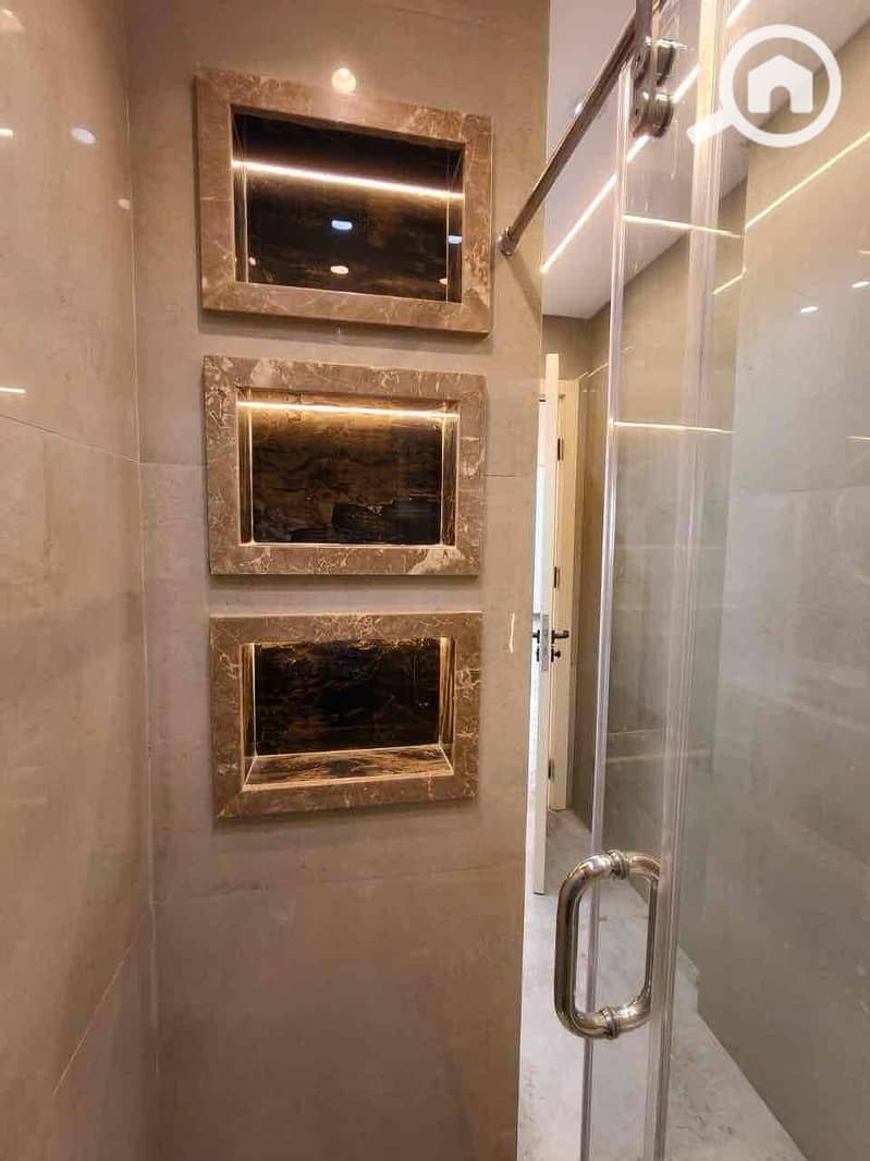 21 6f60c1f7-ac51-4801-bd3c-f21edb41bd39. jpg