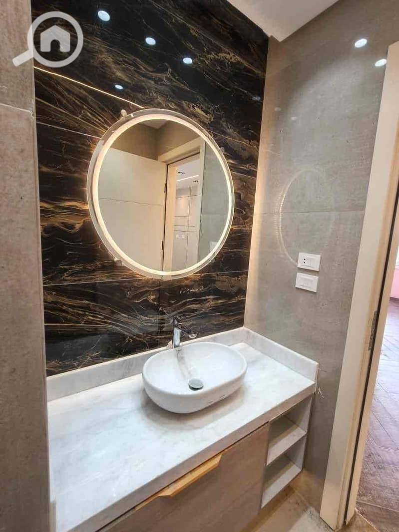 22 f41bbfbe-4e23-475e-8374-221e4725fddd. jpg