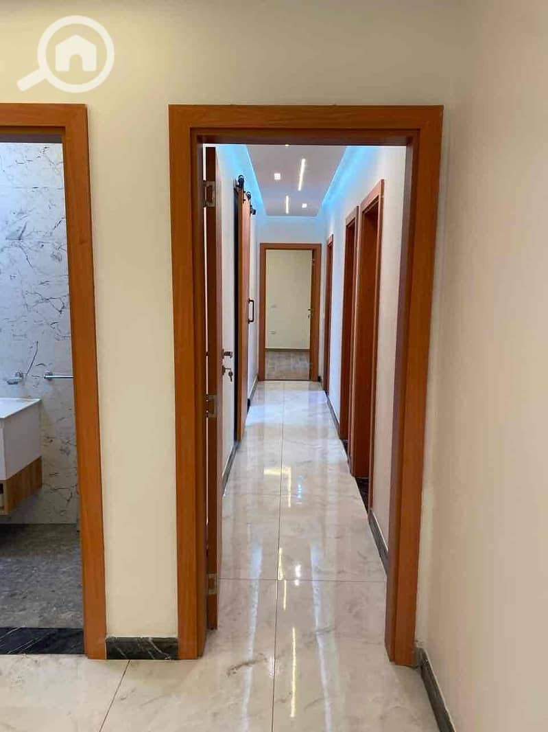 3 2cc2dc79-2c3d-4041-8183-c3b47d821a8e. jpg