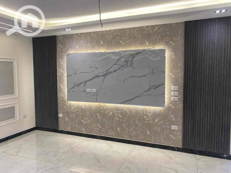 8 b3c5893b-7ae6-45e4-9016-646400f239c9. jpg