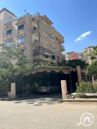 عقار سكني آخر 11 غرف نوم للبيع في 6 أكتوبر، الجيزة - IMG-20251107-WA0006. jpg