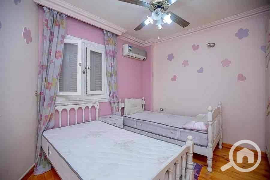 12 4e3873ad-cb06-4ddd-9742-6c74c1cdcac4. jpg