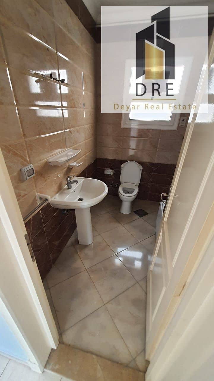 25 cb83a734-ff2c-4175-b939-11a8765adb97. jpg