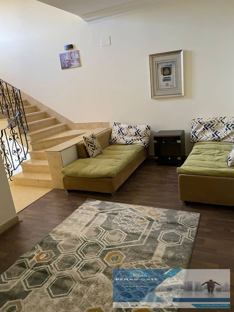 4 834569e4-9533-4bd0-be83-ee641497ff4e. jpg