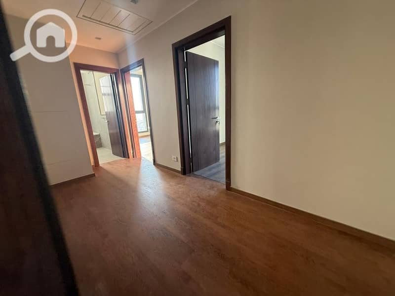 5 WhatsApp Image 2026-01-13 at 2.55. 04 PM (1). jpeg