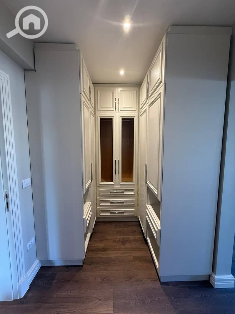 15 ee3ae862-9949-45a8-88cd-d05d80a7befb. jpg