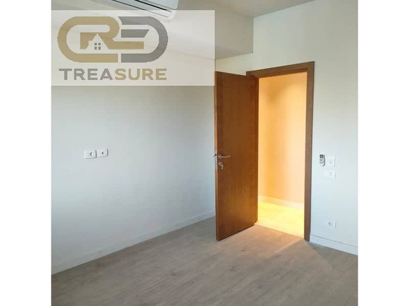 4 WhatsApp Image 2026-01-13 at 2.21. 53 PM. jpg