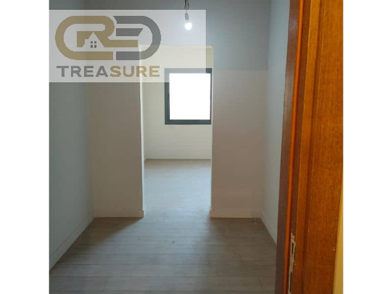 6 WhatsApp Image 2026-01-13 at 2.21. 55 PM (1). jpg