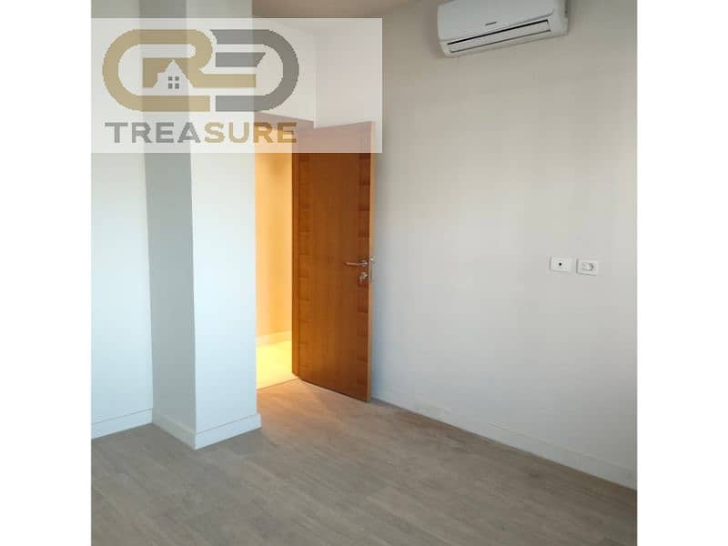 7 WhatsApp Image 2026-01-13 at 2.21. 52 PM (1). jpg