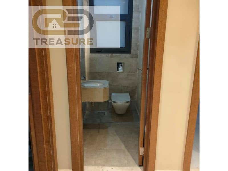 15 WhatsApp Image 2026-01-13 at 2.21. 50 PM (1). jpg