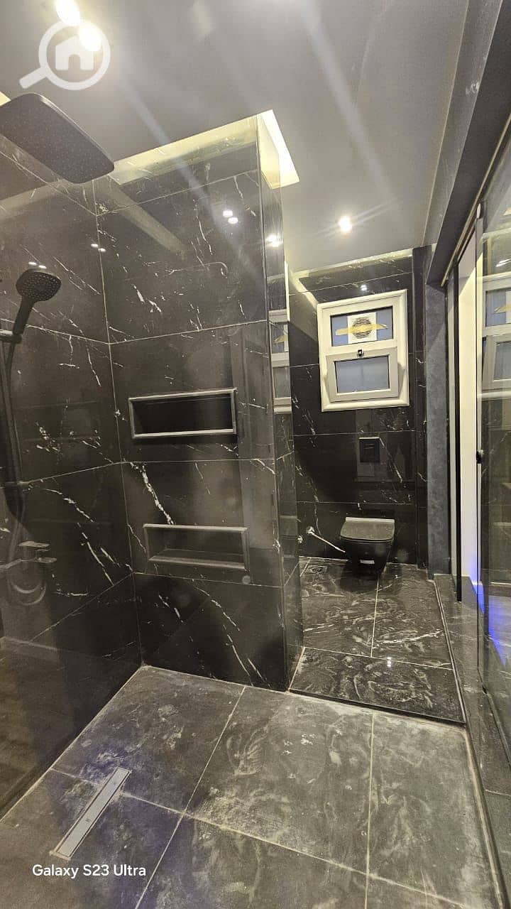 8 19f209b0-c0ce-4c8c-8f0c-b3b21e63b6b1. jpeg