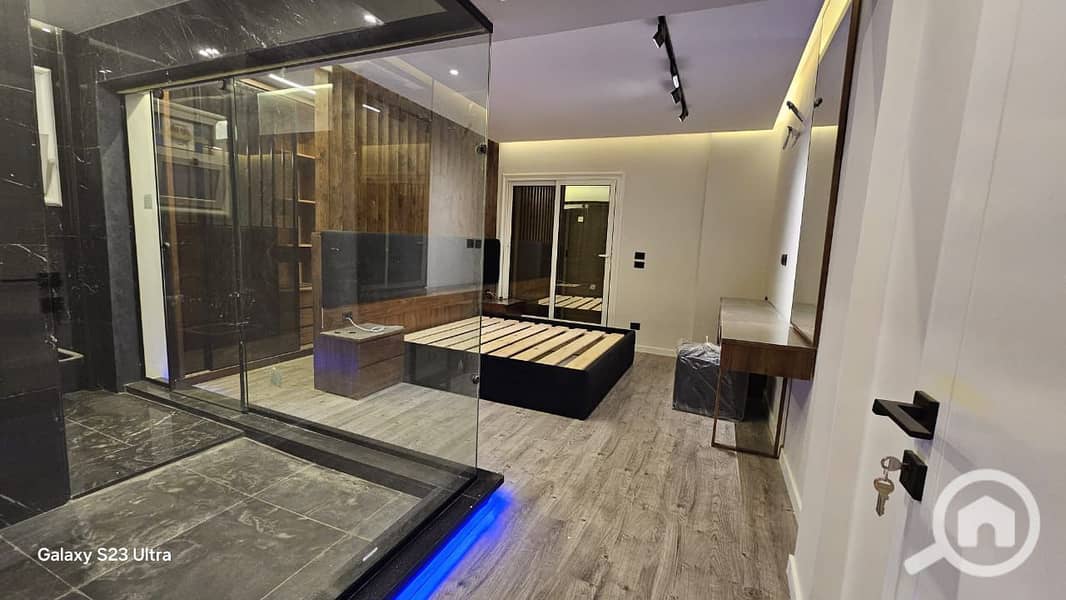 10 a6f84208-6166-4522-b9b9-b540191f8bb3. jpeg