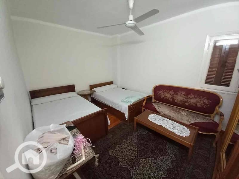 10 827fb8a2-69dd-40df-9cda-98a3e1f07f56. jpg