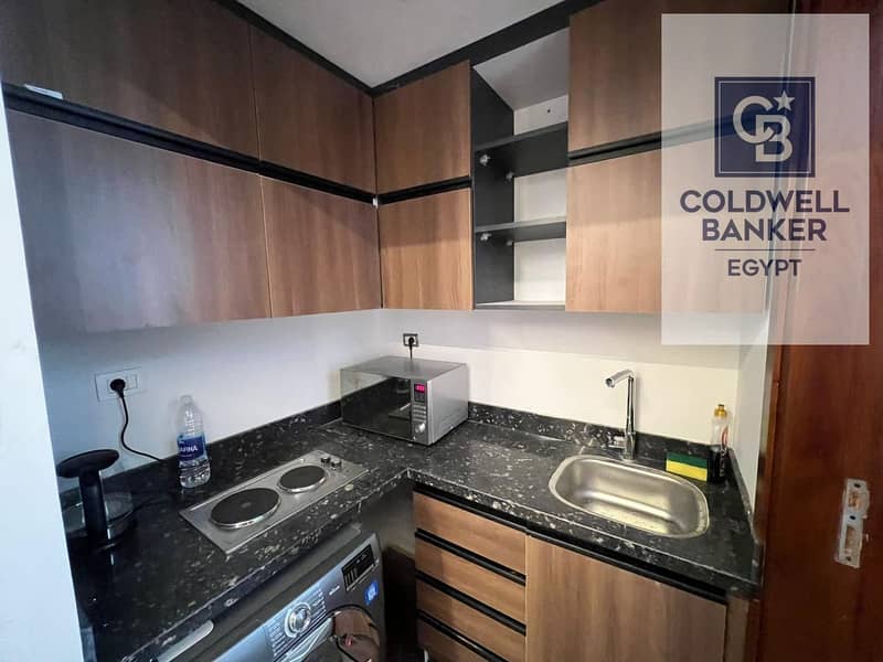 2 58db75c8-cc05-480e-ae17-056ffb1823d7. jpg