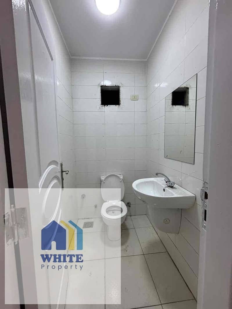 4 6e7cd7c7-27ff-4142-81c5-e820756280dd. jpg