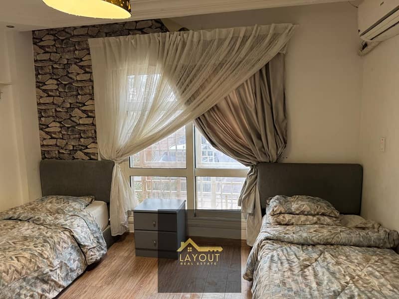 4 d976321d-01e7-41be-8e02-2e3331c7cc7e. jpg