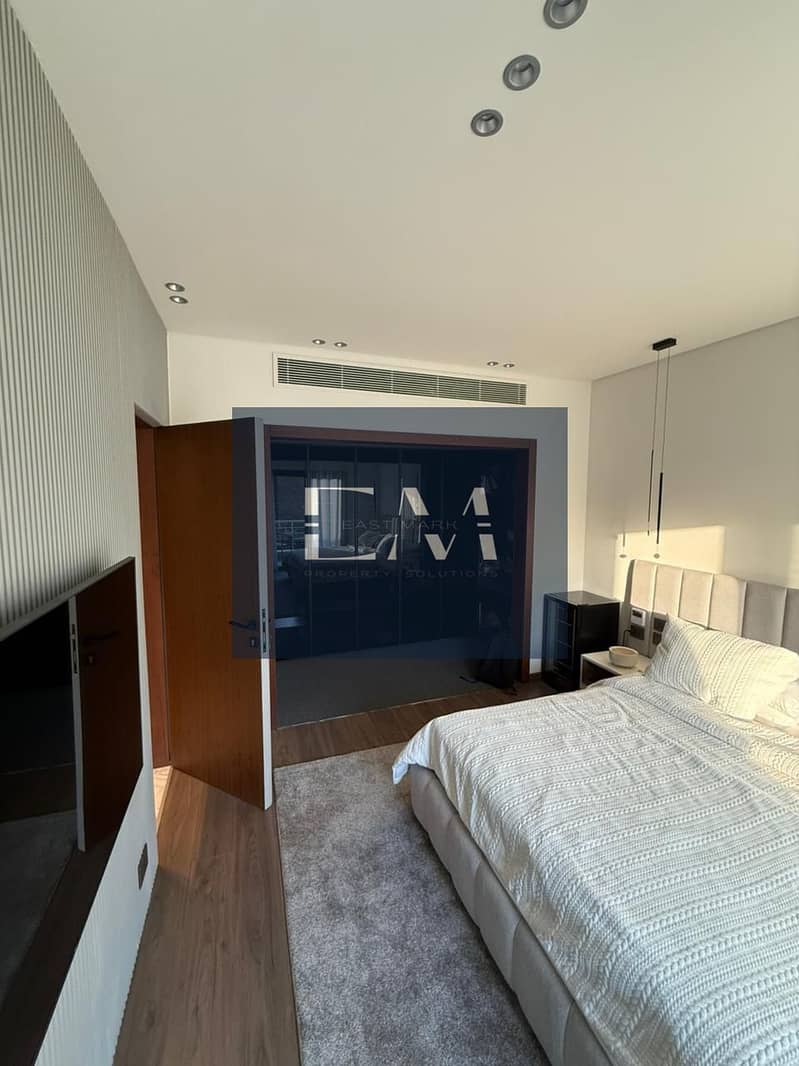 16 31838ae5-0e60-4ef9-86d3-48852e64dd1b. jpg