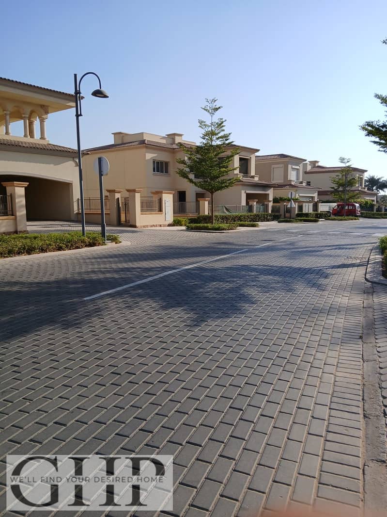 9 e5f58e7c-2eb8-45df-8070-984cb5ffd99e. jpg