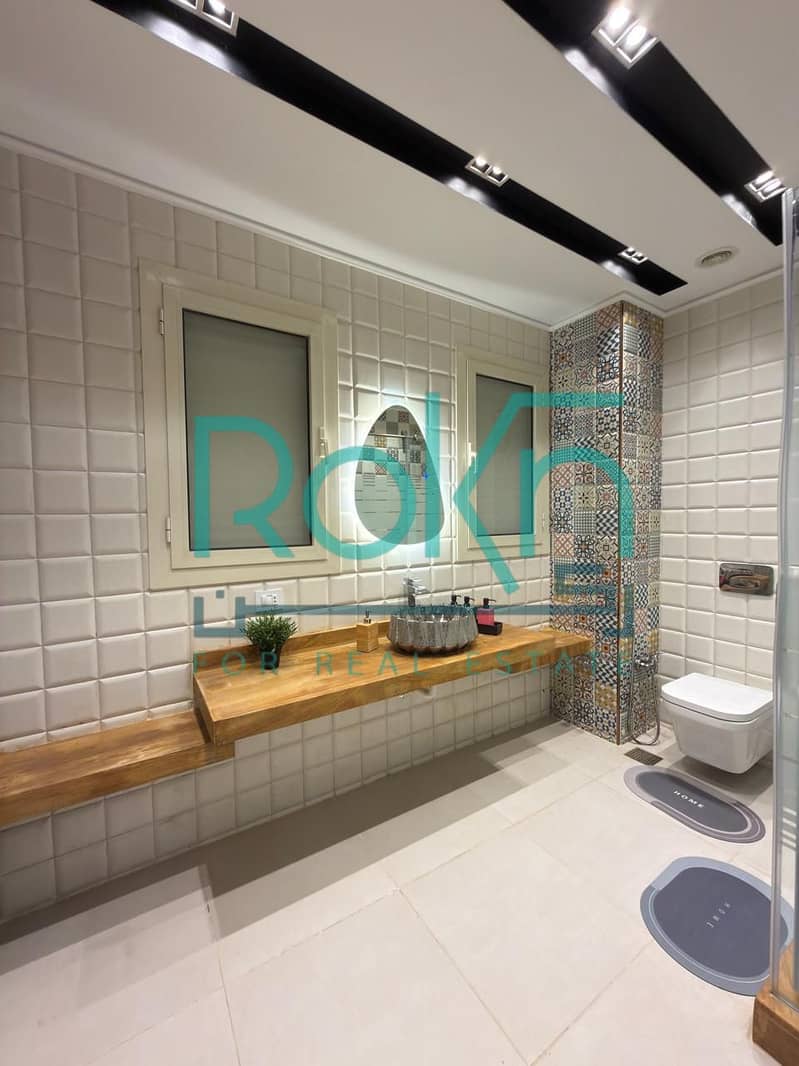 11 edc031ce-971b-40b7-84f3-60601e1c1fe6. jpg