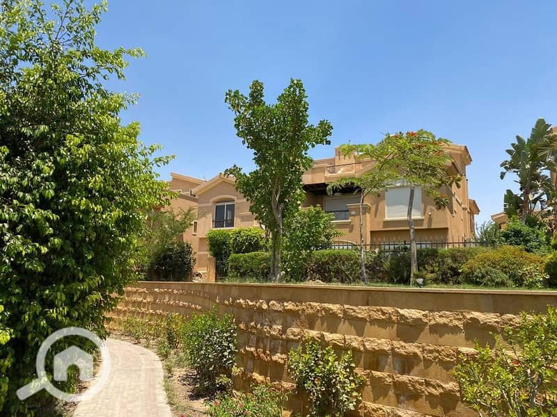 9 515008543_122111653304922994_8023304161031217823_n. jpg