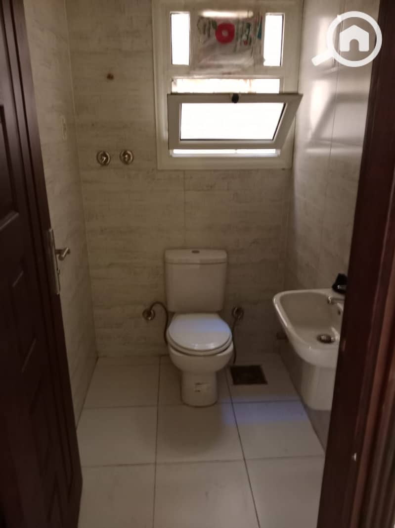 3 7b212deb-6ece-40c2-8b49-2651ab8ad1de. jpg