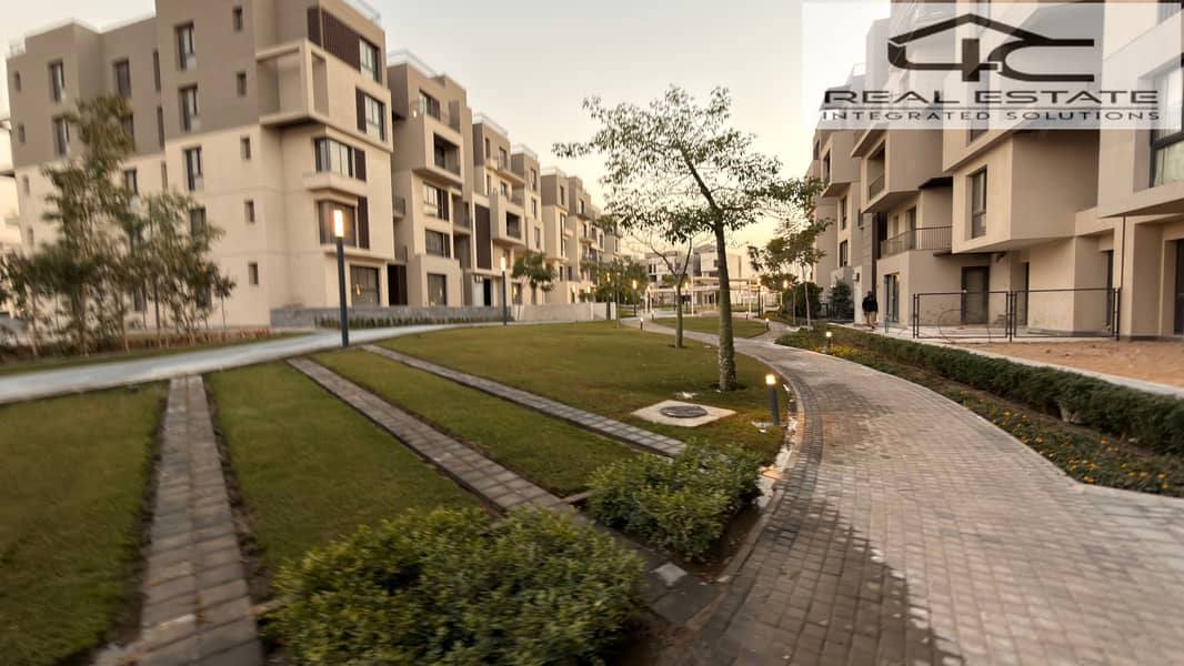 11 2025_12_23_16_59_IMG_1980. JPG