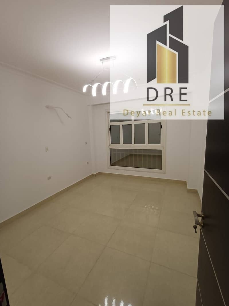 6 8dc230aa-831d-4ad1-bc03-3cee8be9c044. jpg