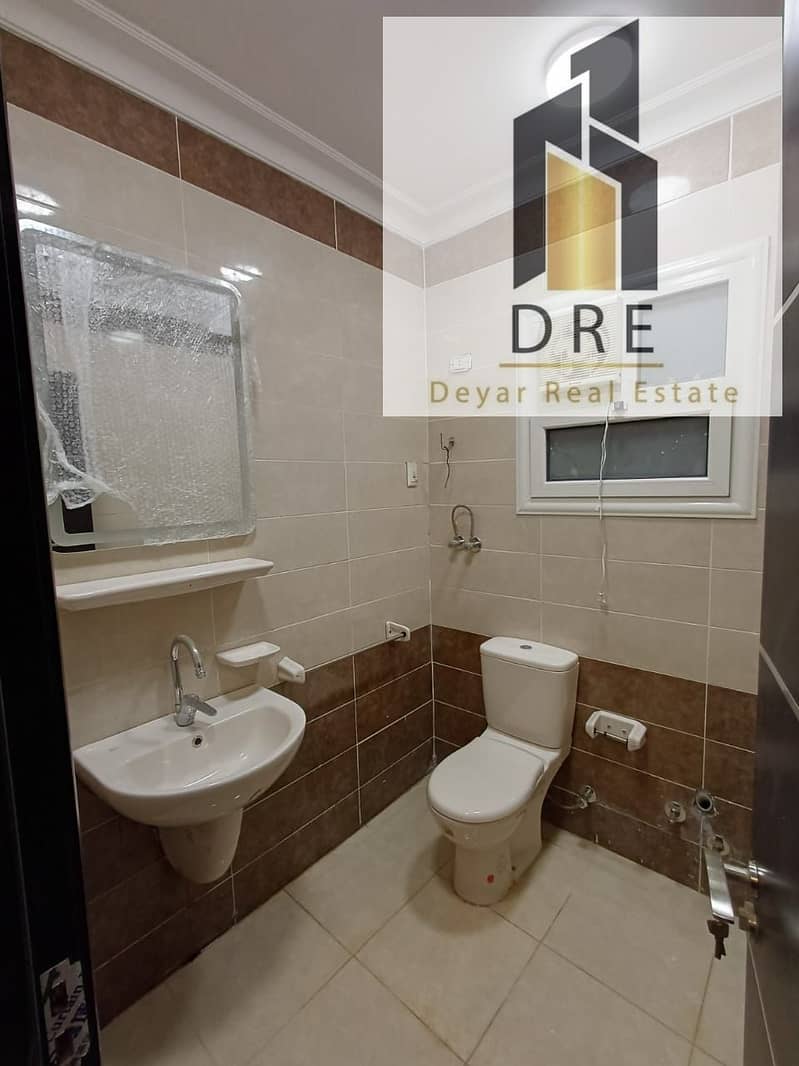 12 480040e0-c682-4e0d-a459-83865d328e79. jpg