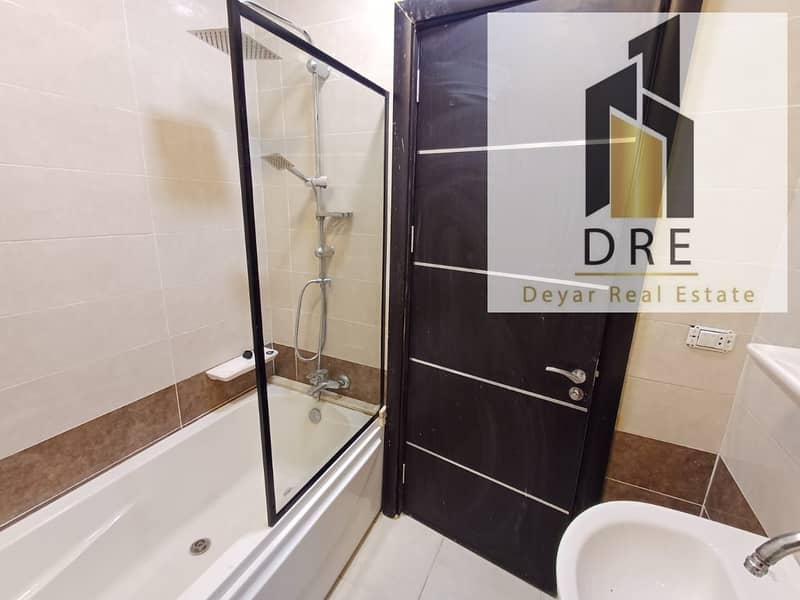 13 ad02d8d6-af90-4484-818b-301f0a171912. jpg