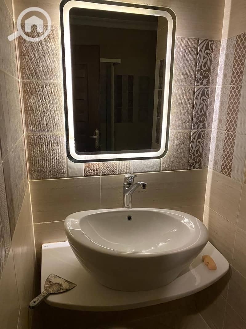 6 27e01c8c-8309-426a-b526-dc15d99ebb78. jpg