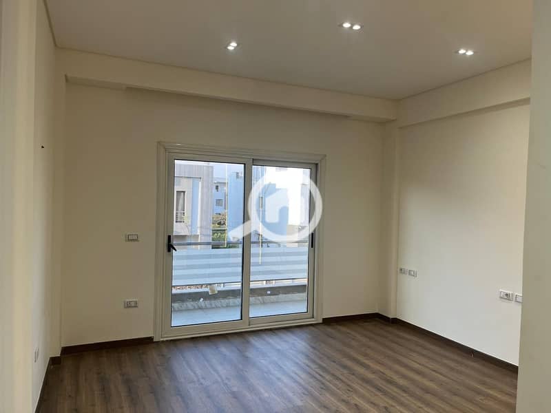 4 WhatsApp Image 2025-12-29 at 12.44. 19 PM. jpeg