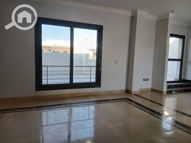 5 302cb307-623e-4091-9b4c-34f64aa96399. jpg