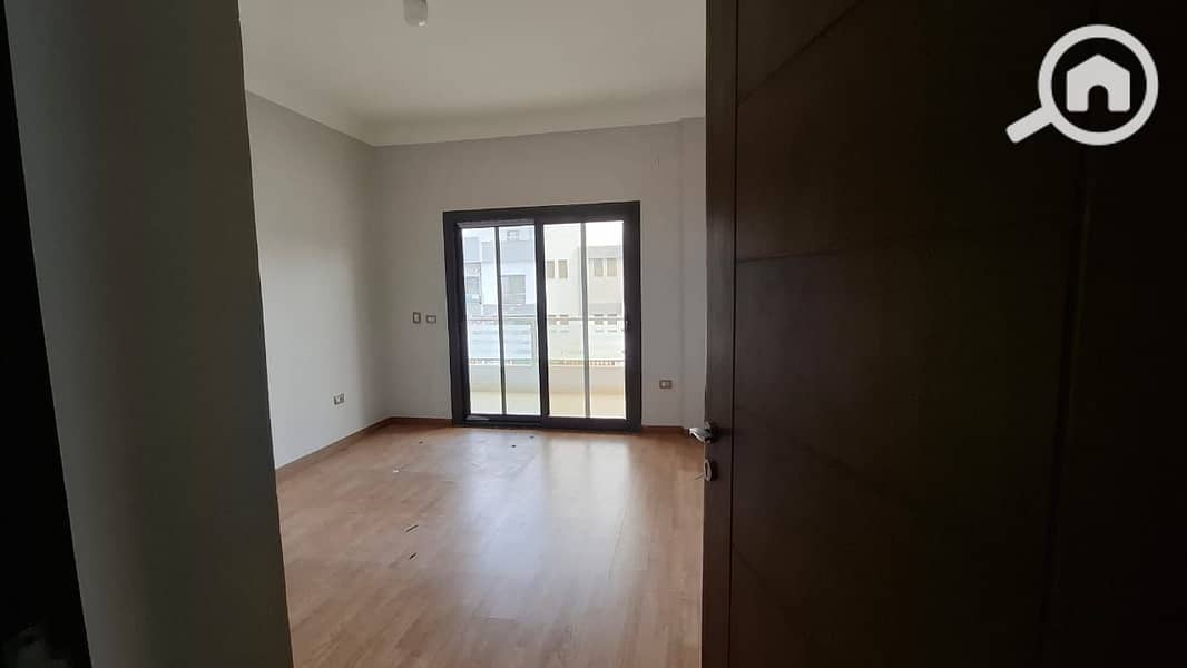 10 WhatsApp Image 2025-07-06 at 11.46. 39_1099413e. jpg