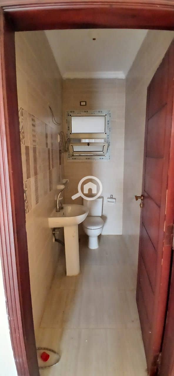 7 53c168b2-40c6-4048-bc53-d0ec9839890a. jpeg