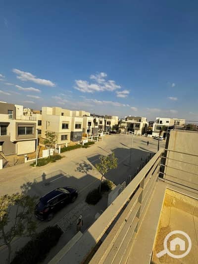 توين هاوس 4 غرف نوم للبيع في القاهرة الجديدة، القاهرة - f8b6fcc6-05ce-4959-a4c8-de0ab517b470. jpeg