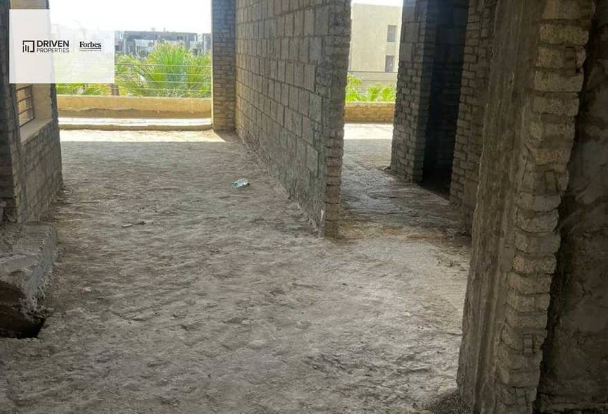 4 5510cd54-06ae-4b9e-b3ca-3582bc7d62bf. jpg