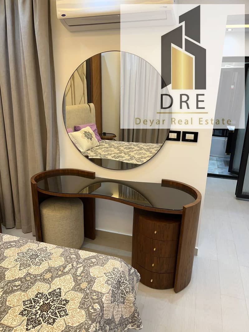 13 98e99d0f-b20b-4816-b0d7-81003e320b86. jpg