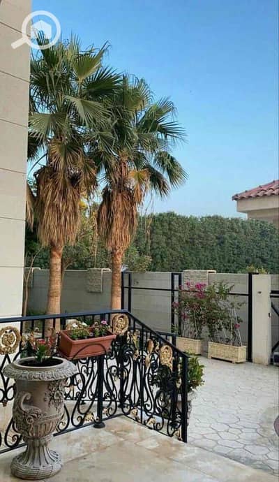 6 Bedroom Villa for Sale in 6th of October, Giza - IMG_1216. jpg