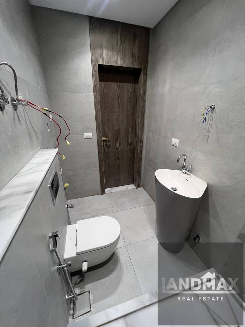 8 WhatsApp Image 2026-01-12 at 4.00. 04 PM. jpeg