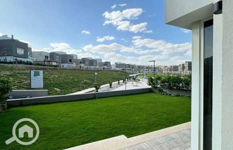 4 Bedroom Townhouse for Sale in Sheikh Zayed, Giza - 8353923-64142o_1400x900. jpg