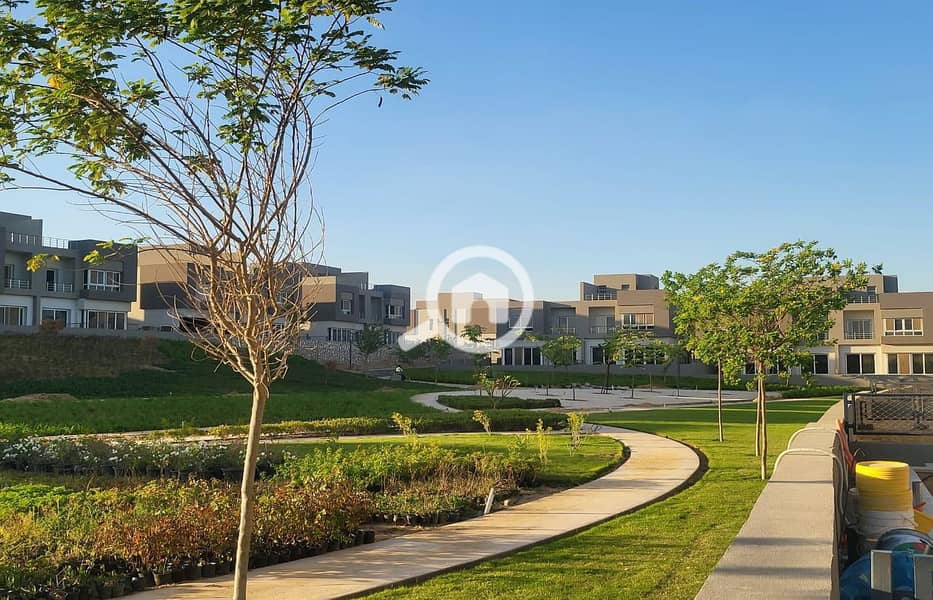 8 WhatsApp Image 2025-11-19 at 1.01. 00 AM_1400x900. jpg